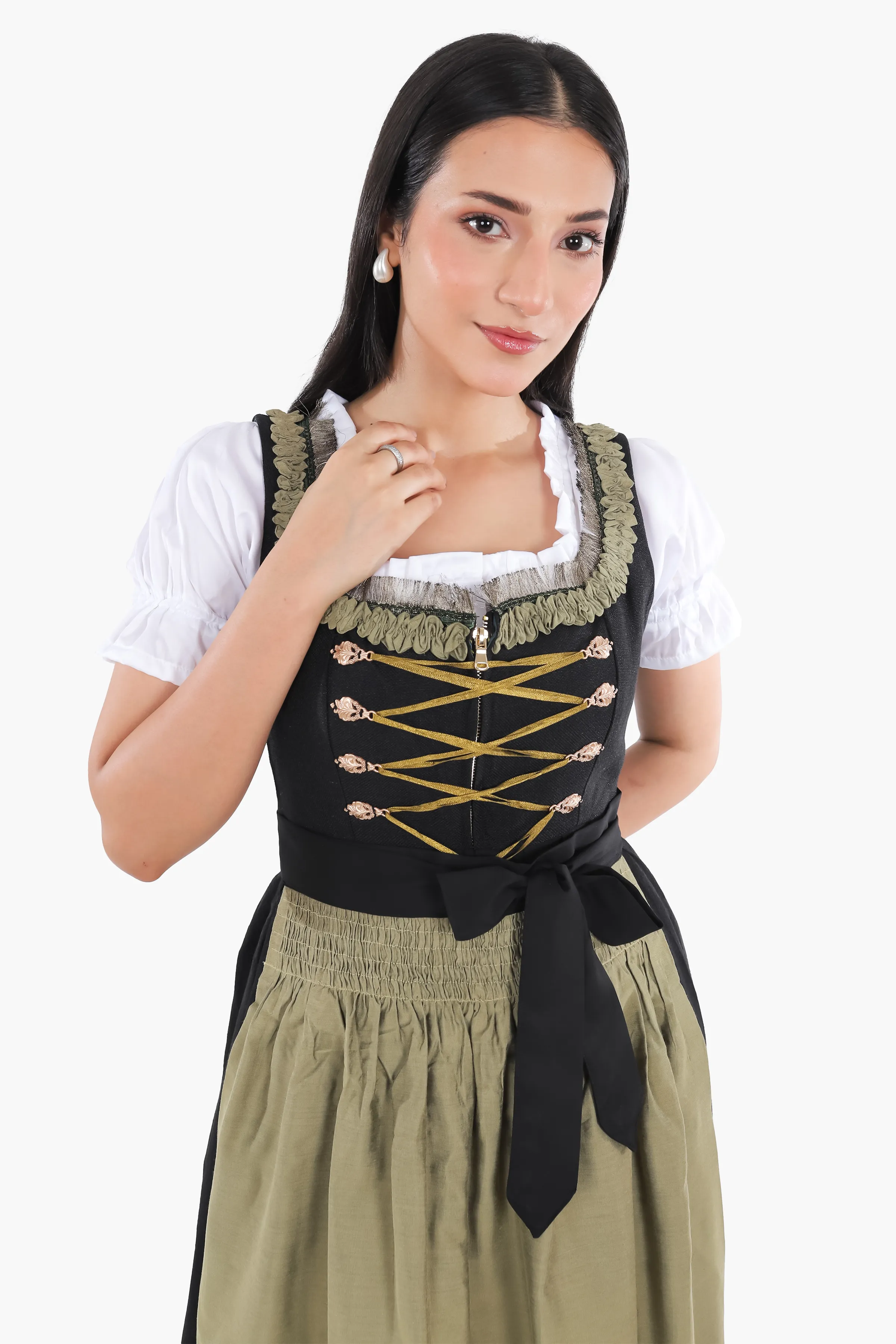 Sophisticated Black Dirndl Classic German Attire - Image 5