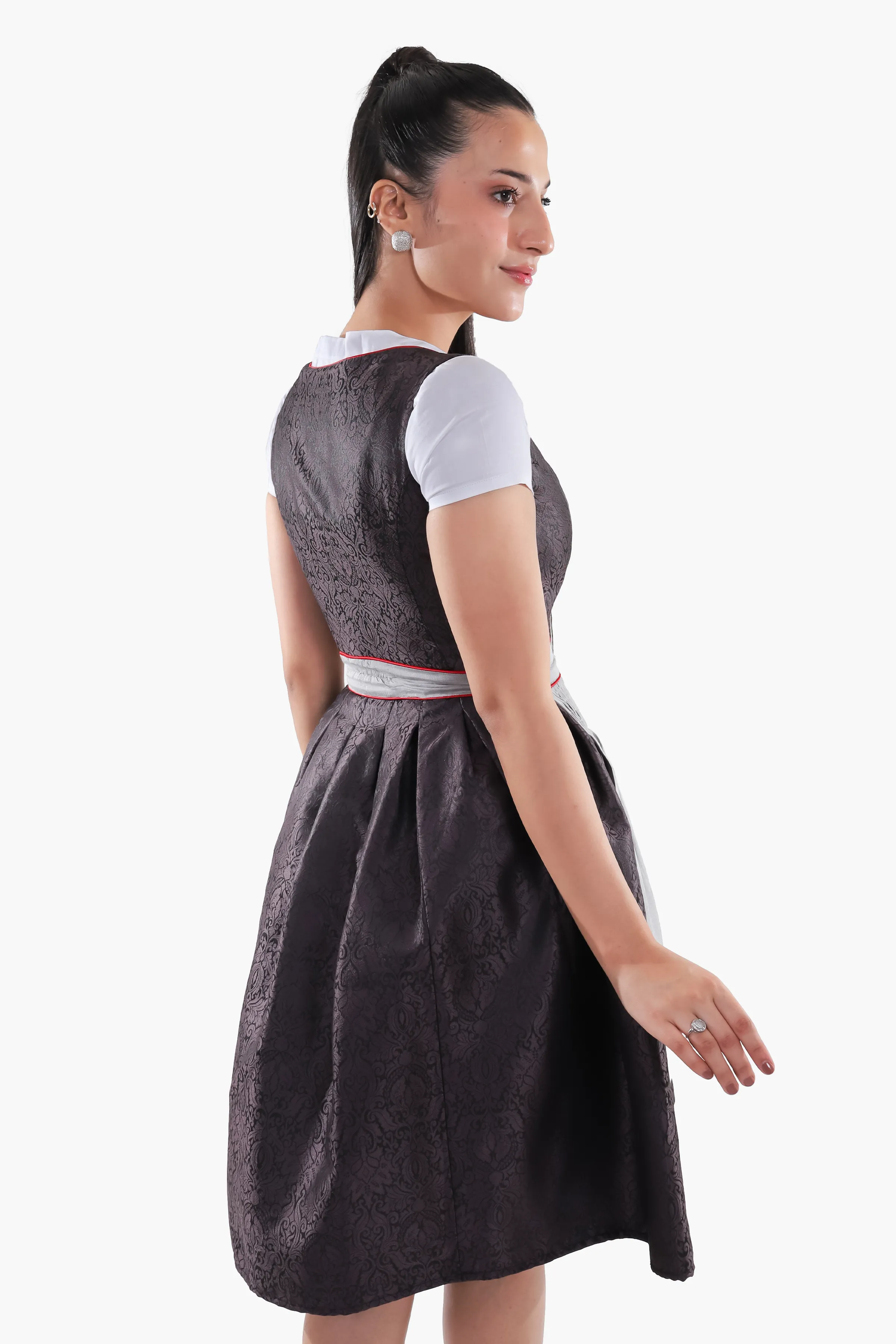 Timeless Bavarian Black Dirndl with Red Accents - Image 6