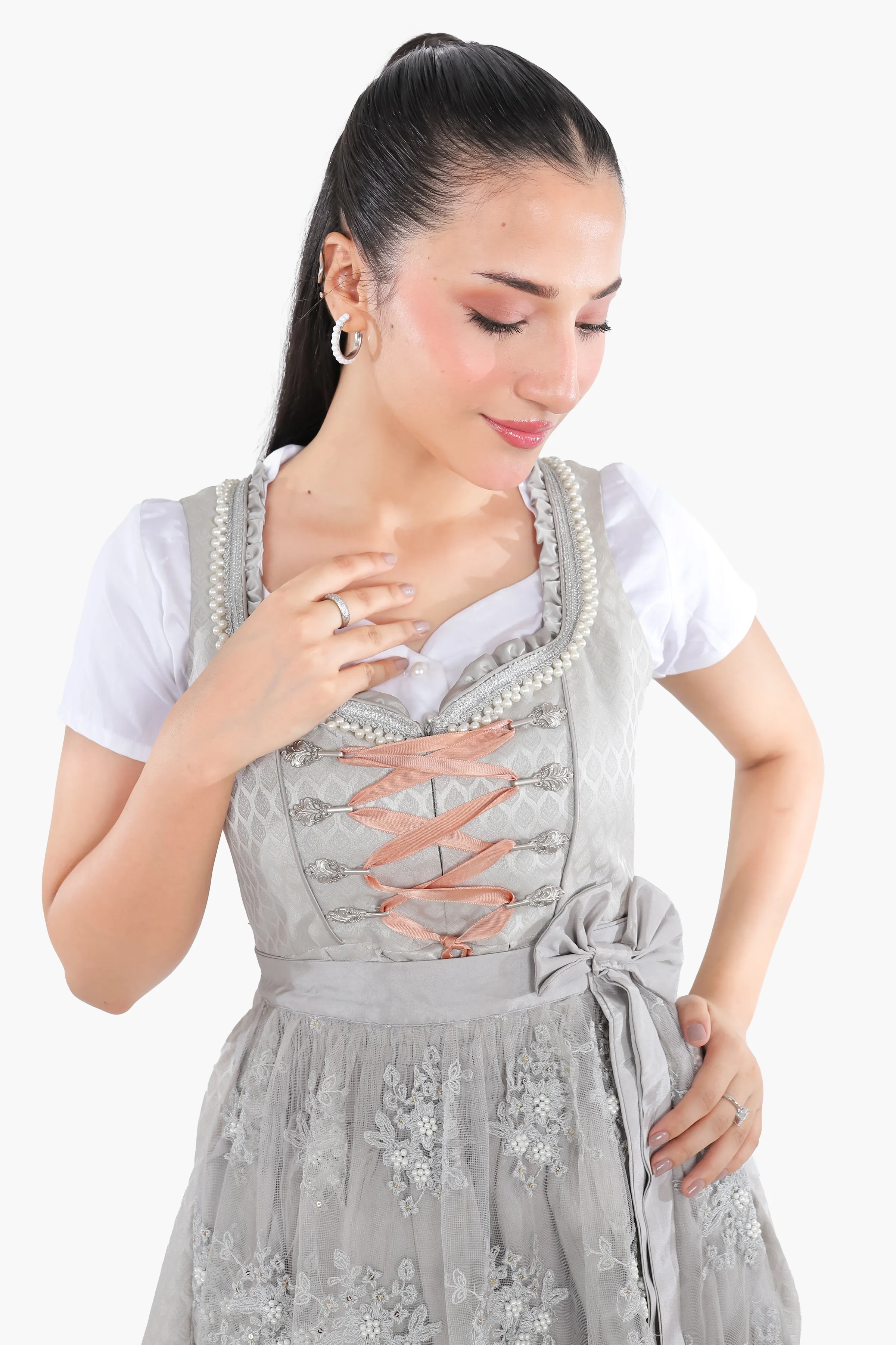 Timeless Bavarian Dirndl Attire Pearl Silver - Image 5