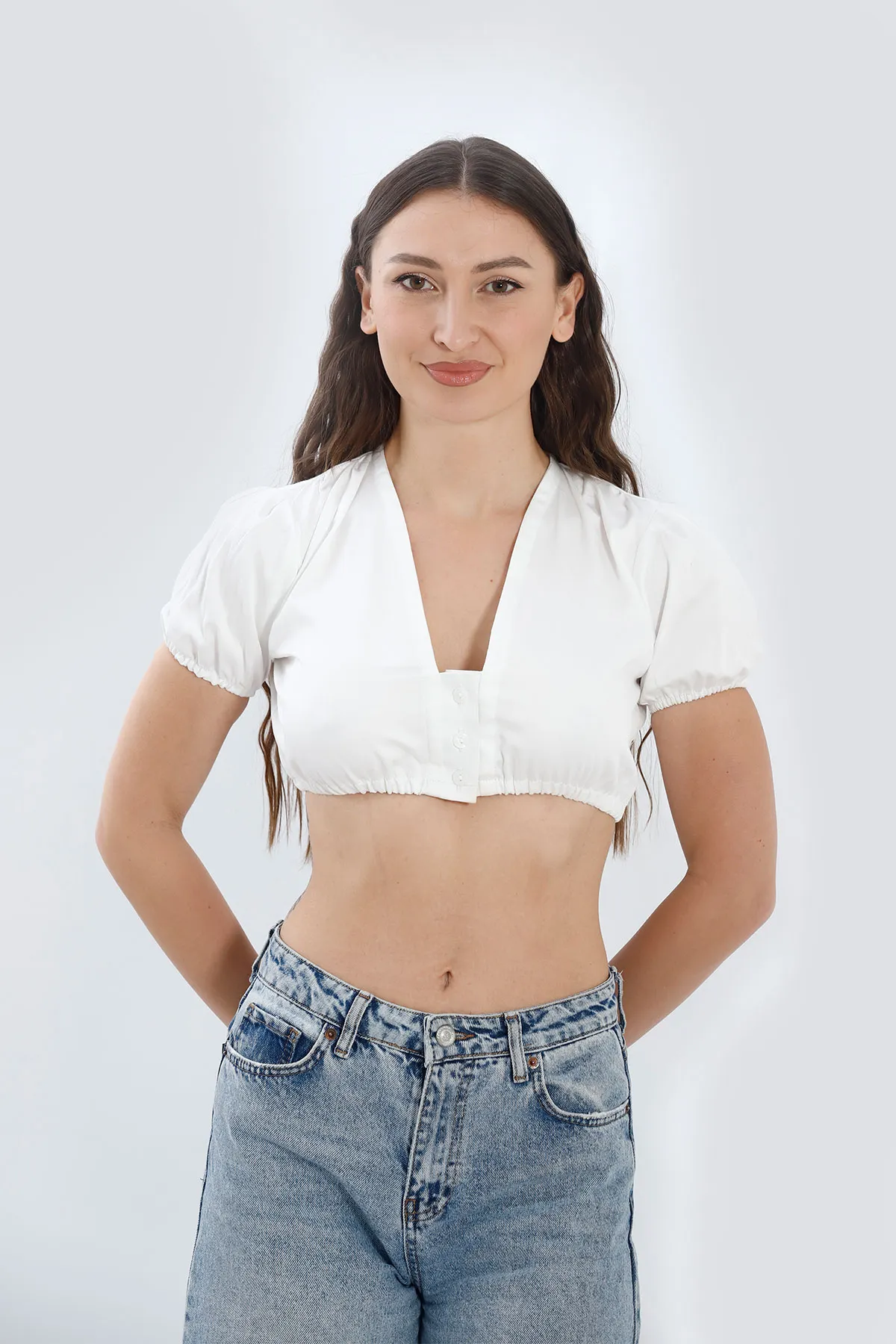 Timeless White Dirndl Blouse for Oktoberfest